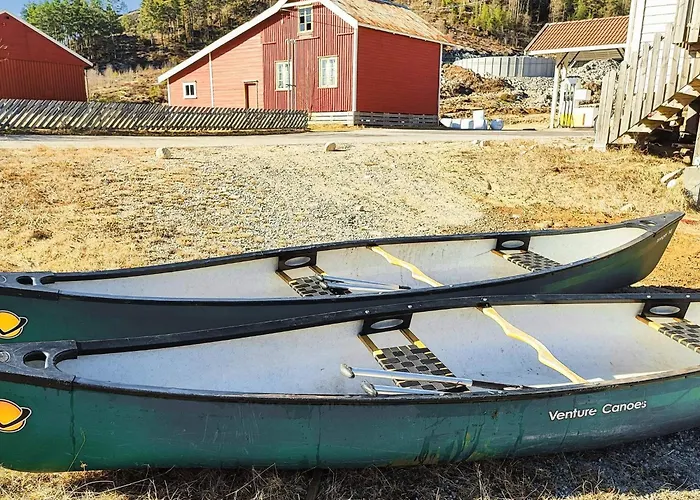 8 Person In Åmli