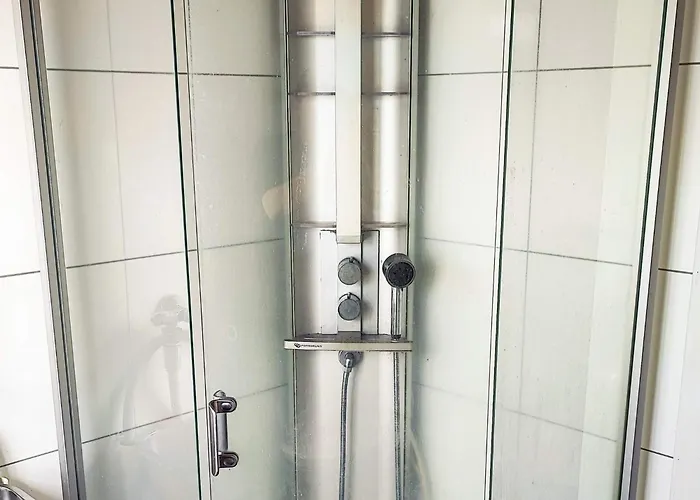 8 Person In Appartement *